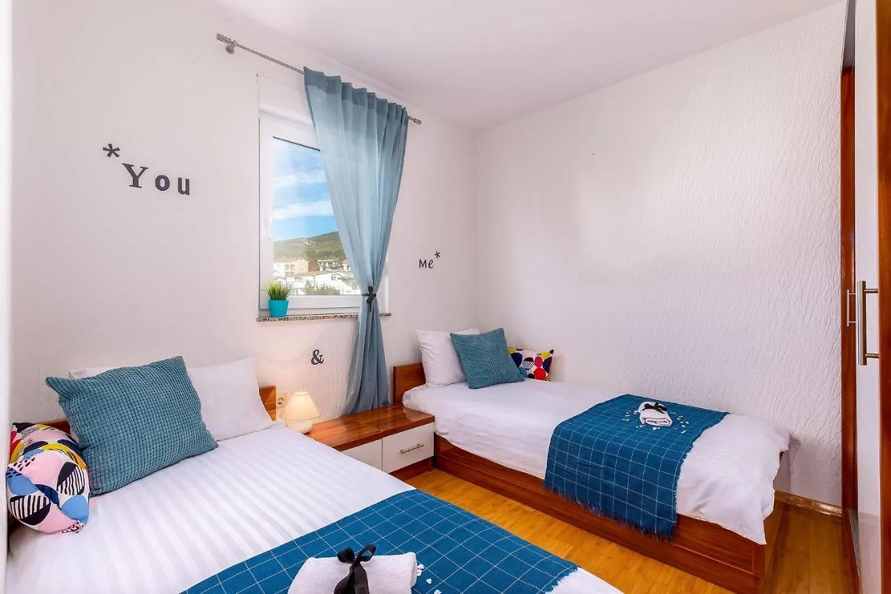 Crikvenica Apartment 21 ドラマリ 0*,